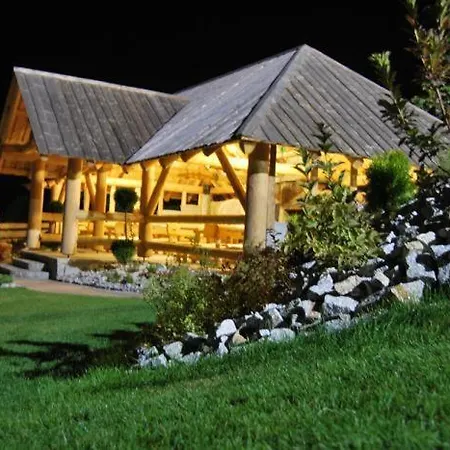Villa Tram